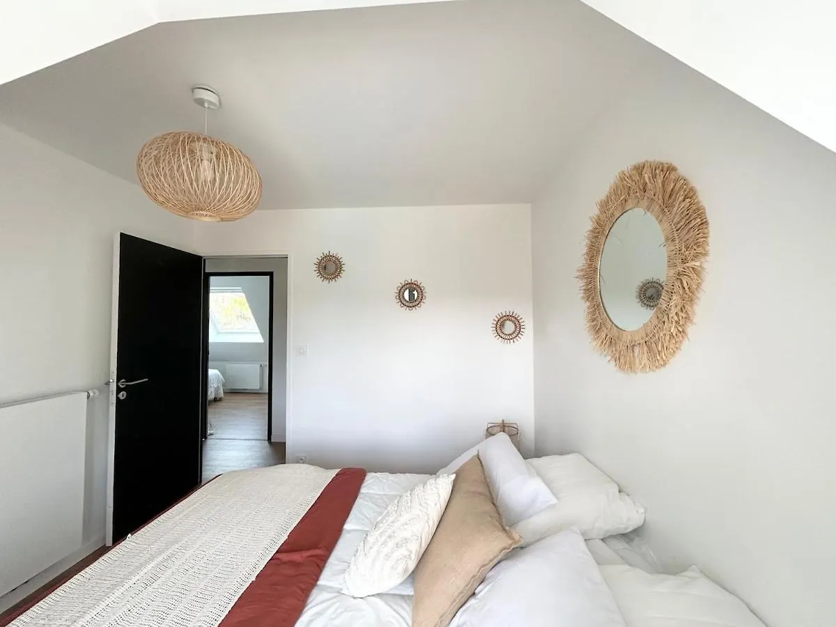 Superbe Villa Tout Confort Avec Piscine Chauffee Er Couverte Et Spa A 2 Pas De La Plage Fouesnant France